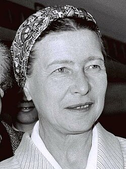 Simone de Beauvoir arriving in Israel in 1967